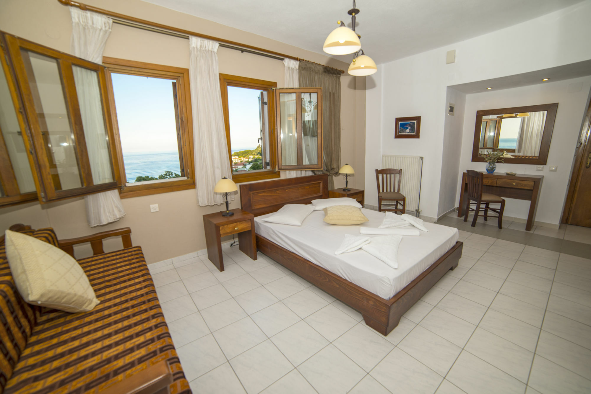 Hotel Agnadi - Horefto Buitenkant foto