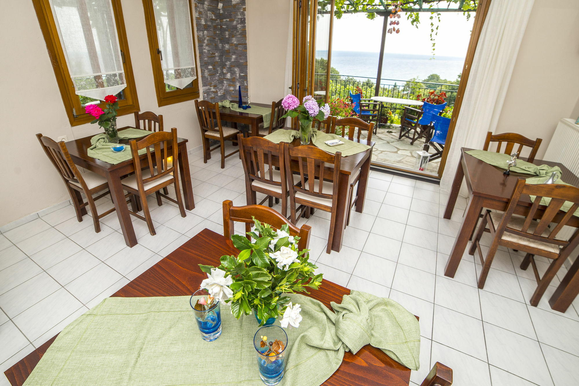 Hotel Agnadi - Horefto Buitenkant foto